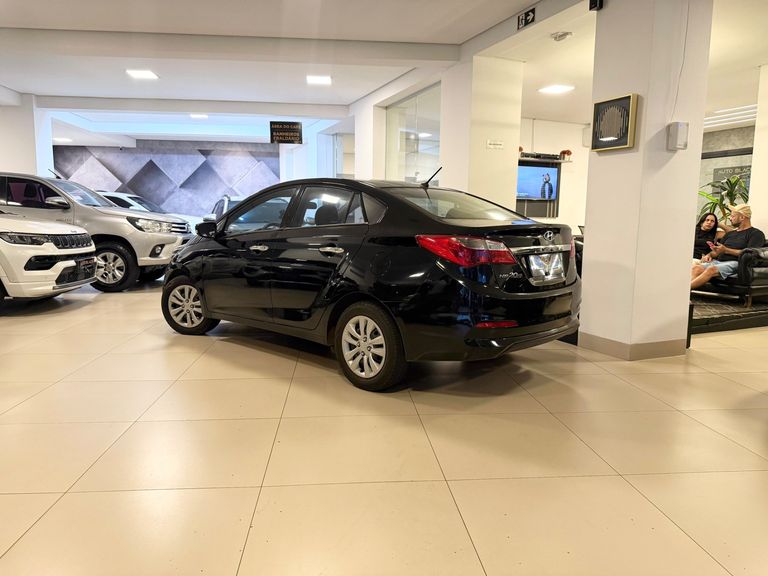 Hyundai HB20S C.Style/C.Plus1.6 Flex 16V Aut. 4p