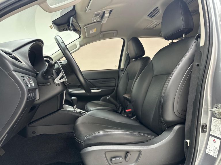 Mitsubishi L200 Triton Sport HPE 2.4 CD Diesel Aut.