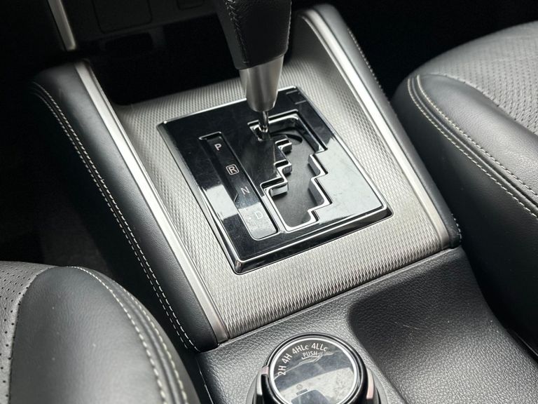 Mitsubishi L200 Triton Sport HPE 2.4 CD Diesel Aut.