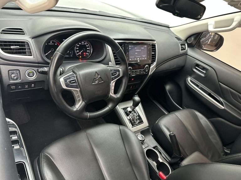 Mitsubishi L200 Triton Sport HPE 2.4 CD Diesel Aut.