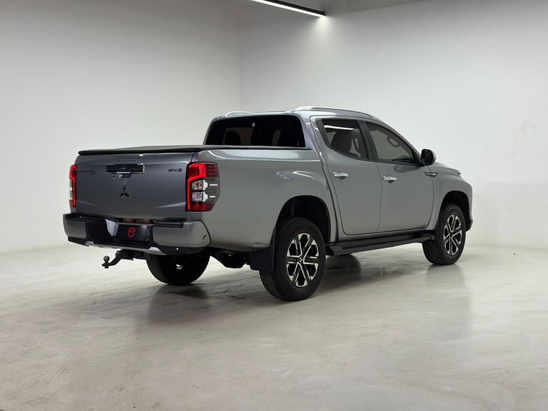 Mitsubishi L200 Triton Sport HPE 2.4 CD Diesel Aut.