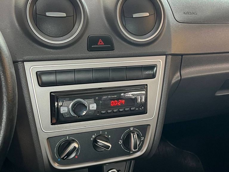 VolksWagen VOYAGE 1.0/1.0 City Mi Total Flex 8V 4p