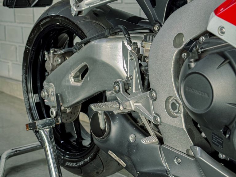 HONDA CBR 1000 RR Fireblade