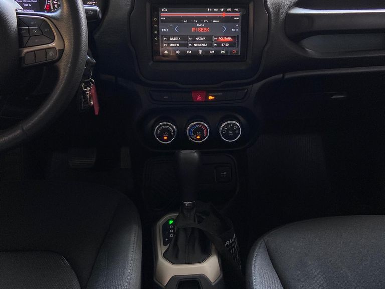 Jeep Renegade 1.8 4x2 Flex 16V Aut.