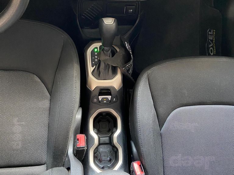 Jeep Renegade 1.8 4x2 Flex 16V Aut.