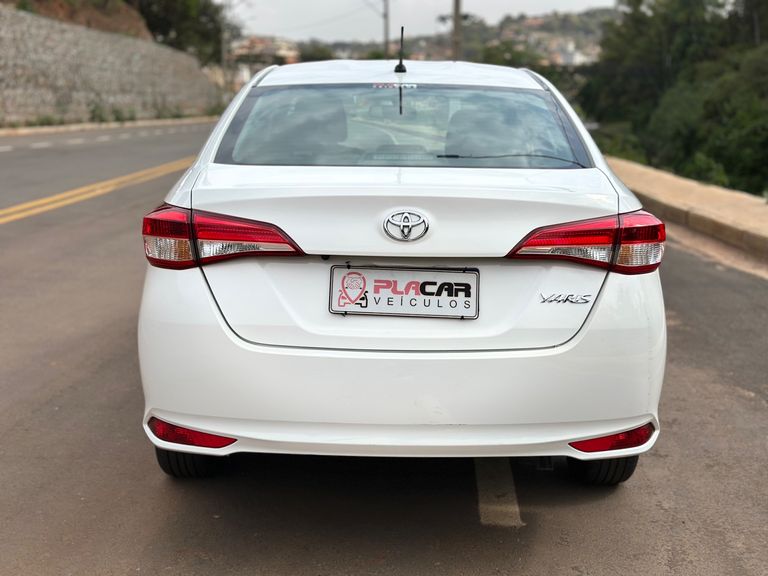 Toyota YARIS XL Sedan 1.5 Flex 16V 4p Aut.