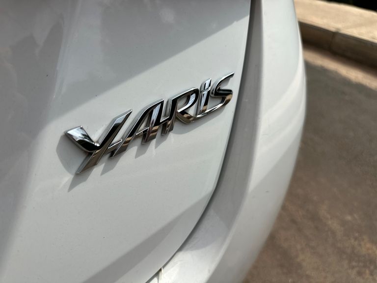 Toyota YARIS XL Sedan 1.5 Flex 16V 4p Aut.