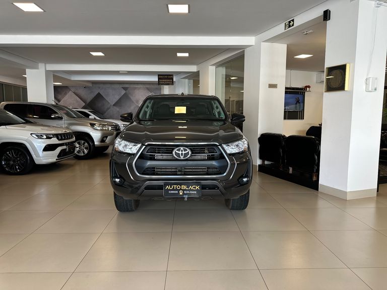 Toyota Hilux CD SR 4x4 2.8 TDI Diesel Aut.