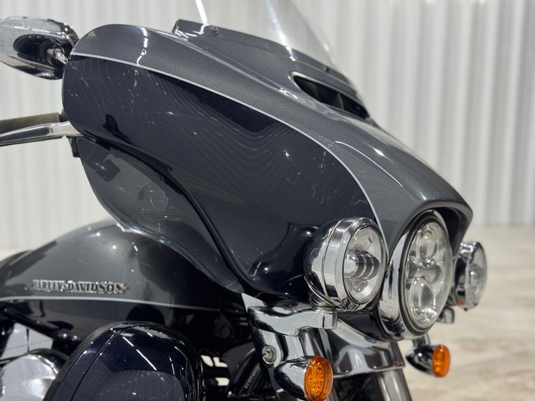 Harley CVO LIMITED FLHTKSE