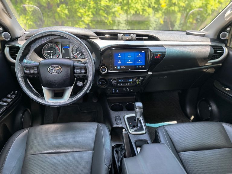 Toyota Hilux CD SRX Plus 4x4 2.8 TDI Die. Aut.