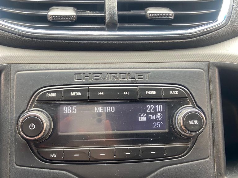 Chevrolet ONIX HATCH LT 1.0 8V FlexPower 5p Mec.