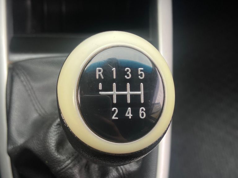 Chevrolet ONIX HATCH LT 1.0 8V FlexPower 5p Mec.