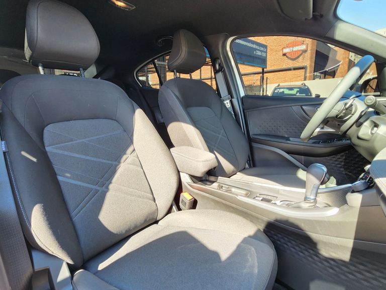 Fiat Fastback Audace 200 TB Aut (Hibrído)