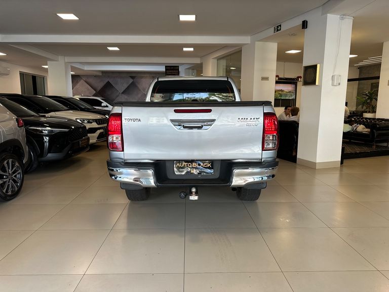 Toyota Hilux CD SRV 4x4 2.8 TDI Diesel Aut.