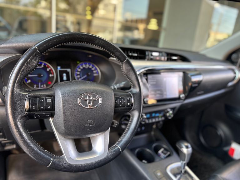 Toyota Hilux CD SRV 4x4 2.8 TDI Diesel Aut.