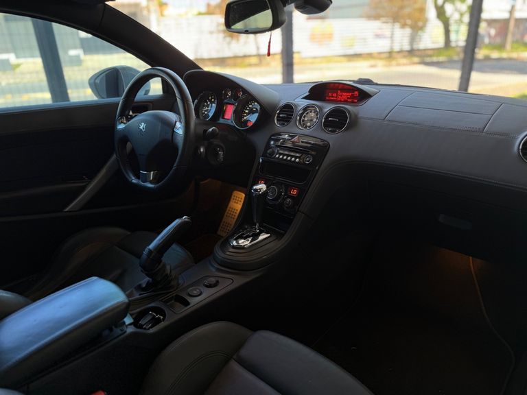 Peugeot RCZ 1.6 Turbo 16V 2p Aut.
