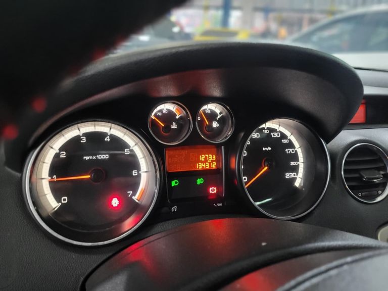 Peugeot 308 Active 1.6 Flex 16V 5p mec.