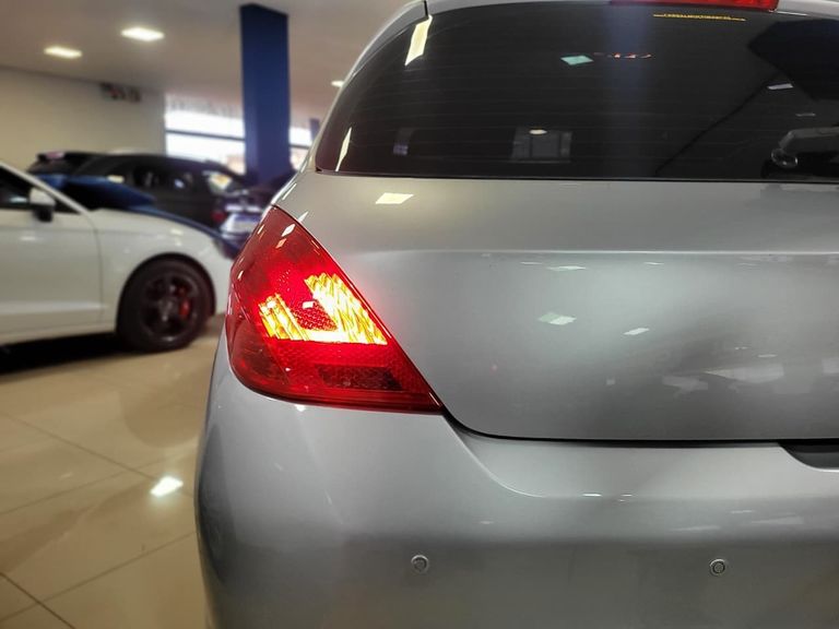 Peugeot 308 Active 1.6 Flex 16V 5p mec.