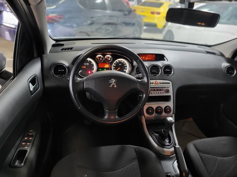 Peugeot 308 Active 1.6 Flex 16V 5p mec.