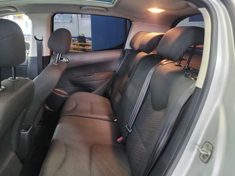 Peugeot 308 Active 1.6 Flex 16V 5p mec.