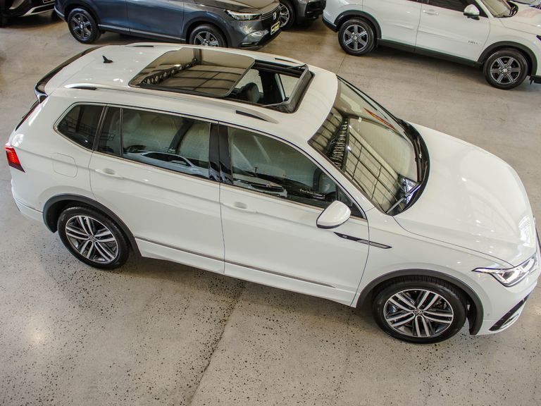 VolksWagen TIGUAN Allspac R-Line 300 TSI 2.0 