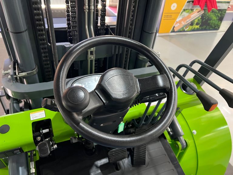 JAC Elétrica 4 Toneladas triplex torre 7M Lithium - Lítio