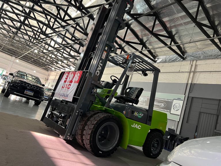 JAC Elétrica 4 Toneladas triplex torre 7M Lithium - Lítio