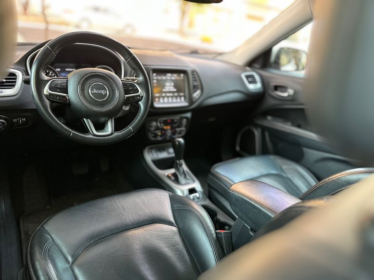 Jeep COMPASS LONGITUDE 2.0 4x2 Flex 16V Aut.