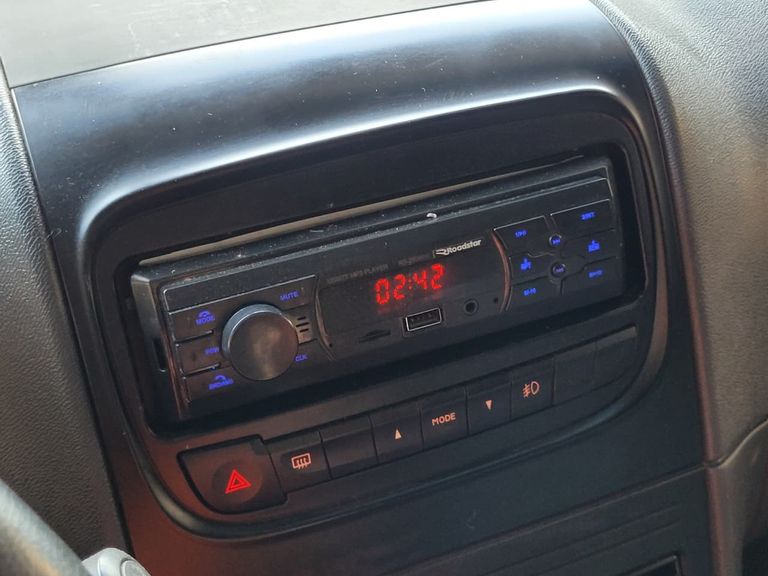 Fiat Idea ATTRACTIVE 1.4 Fire Flex 8V 5p