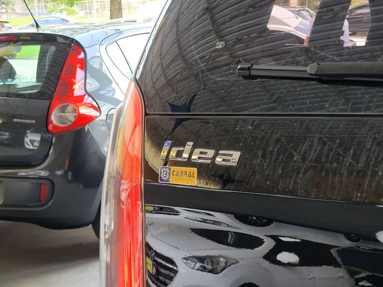 Fiat Idea ATTRACTIVE 1.4 Fire Flex 8V 5p