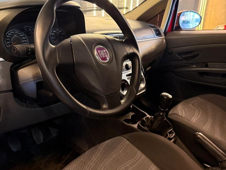 Fiat Punto ATTRACTIVE 1.4 Fire Flex 8V 5p