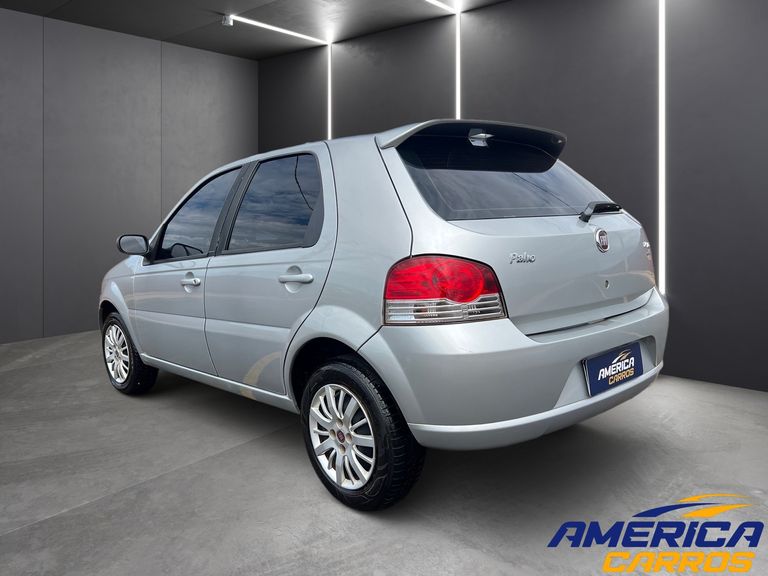 Fiat Palio ELX 1.4 Fire/30 Anos F. Flex 8V 4p