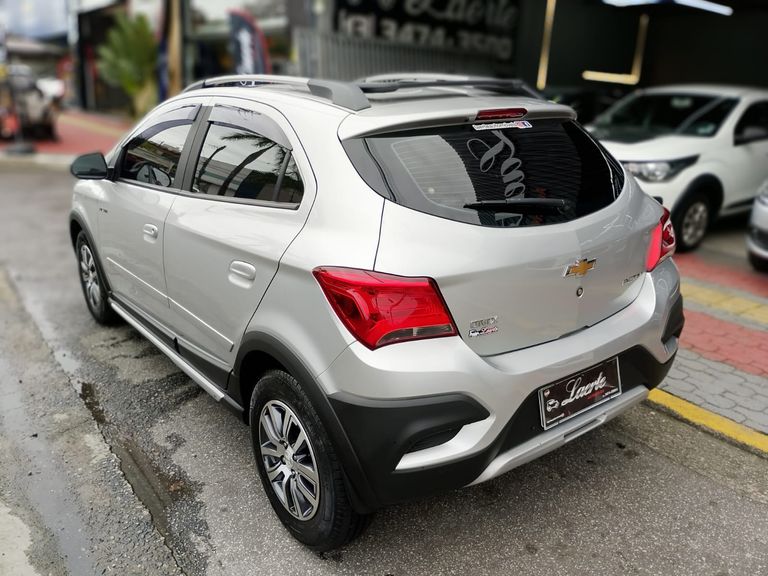 Chevrolet ONIX HATCH ACTIV 1.4 8V Flex 5p Mec.