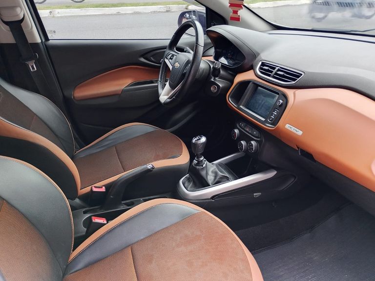 Chevrolet ONIX HATCH ACTIV 1.4 8V Flex 5p Mec.