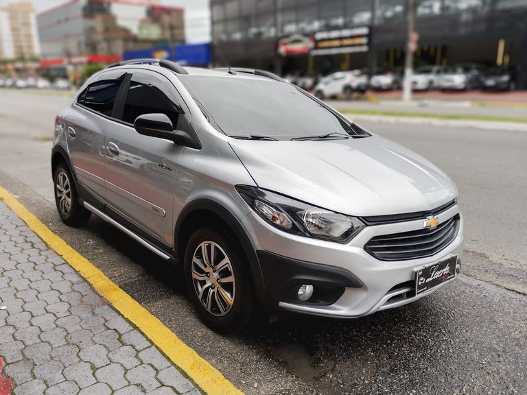 Chevrolet ONIX HATCH ACTIV 1.4 8V Flex 5p Mec.