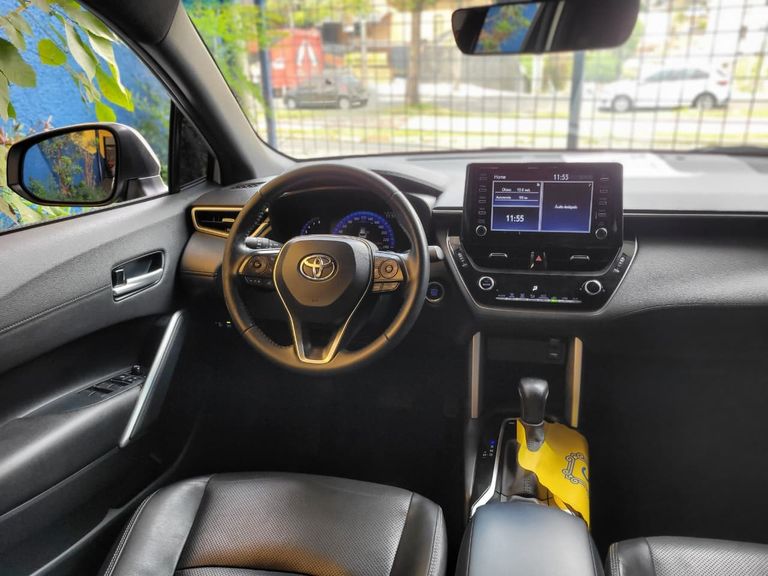 Toyota Corolla Cross XRE 2.0 16V Flex Aut.