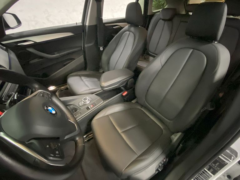 BMW X1 SDRIVE 20i 2.0/2.0 TB Acti.Flex Aut.