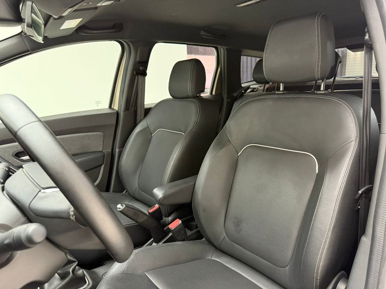 Renault DUSTER Iconic 1.3 TB 16V Flex Aut.