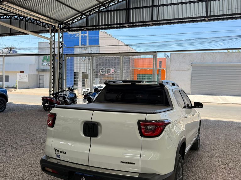 Fiat Toro Freedom 1.8 16V Flex Aut.