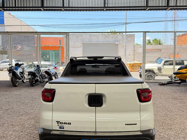 Fiat Toro Freedom 1.8 16V Flex Aut.