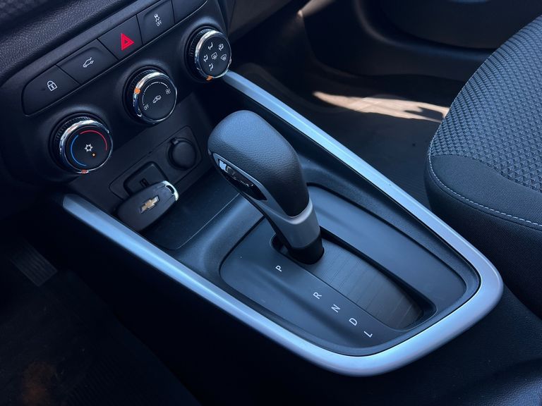 Chevrolet ONIX SEDAN Plus LTZ 1.0 12V TB Flex Aut.