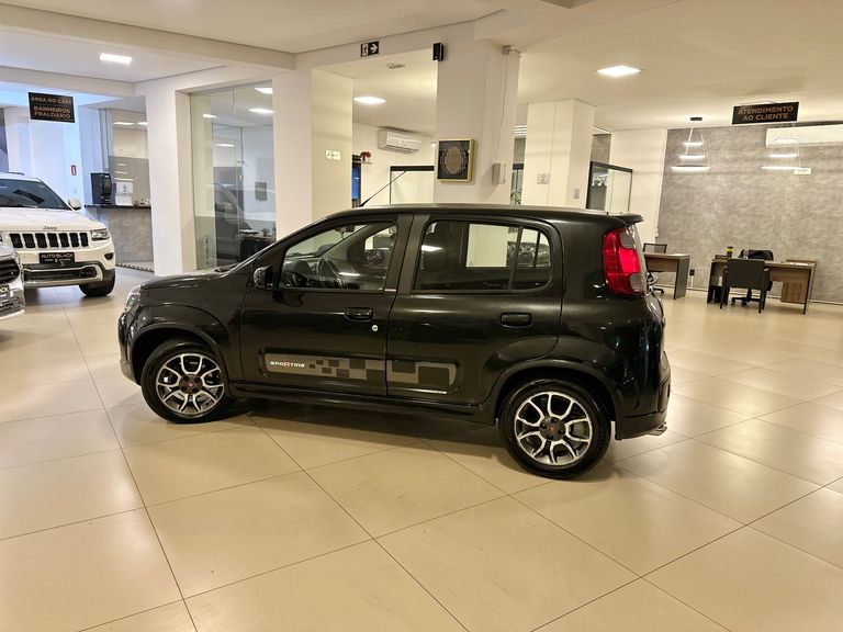 Fiat UNO SPORTING 1.4 EVO Fire Flex 8V 4p