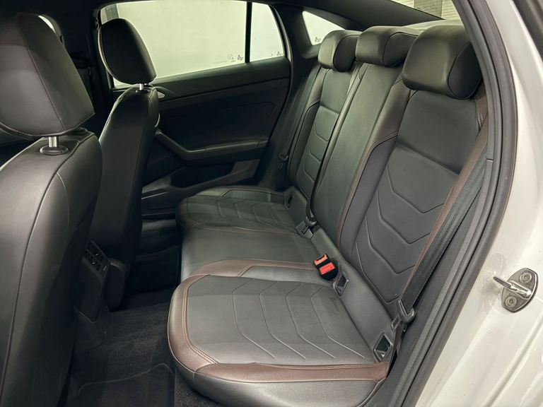 VolksWagen VIRTUS Highline 200 TSI 1.0 Flex 12V Aut