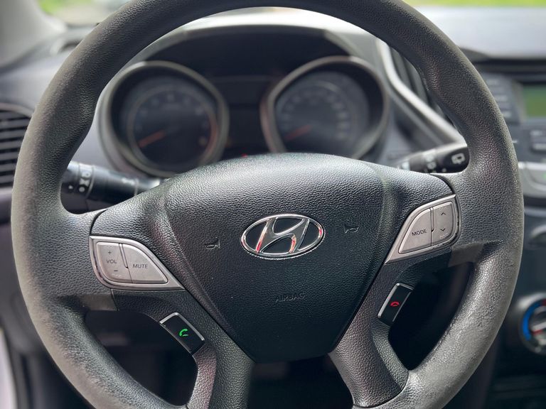 Hyundai HB20 C.Style/C.Plus 1.6 Flex 16V Aut.
