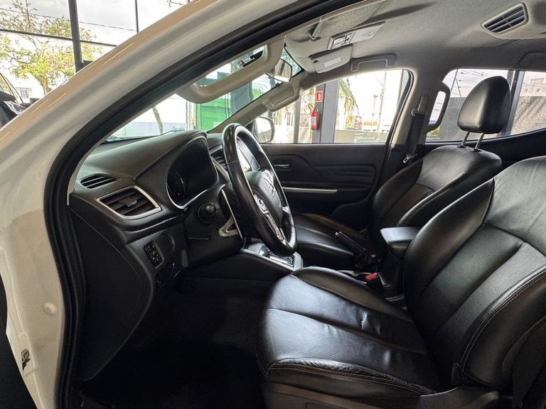 Mitsubishi L200 Triton Sport HPE 2.4 CD Diesel Aut.