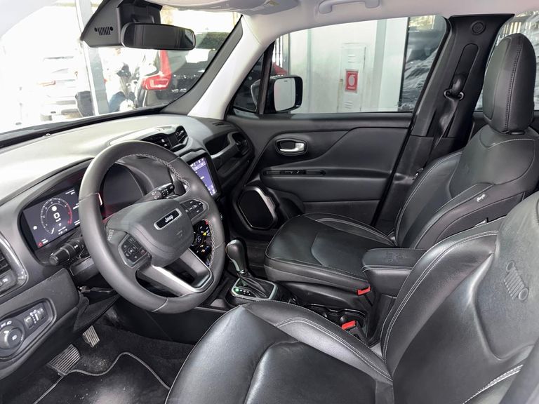 Jeep Renegade Long. T270 1.3 TB 4x2 Flex Aut.