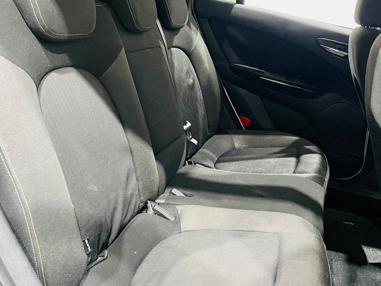 Fiat Bravo ESSENCE Dualogic 1.8 Flex 16V 5p