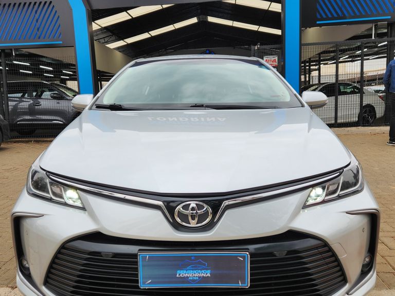 Toyota Corolla XEi 2.0 Flex 16V Aut.