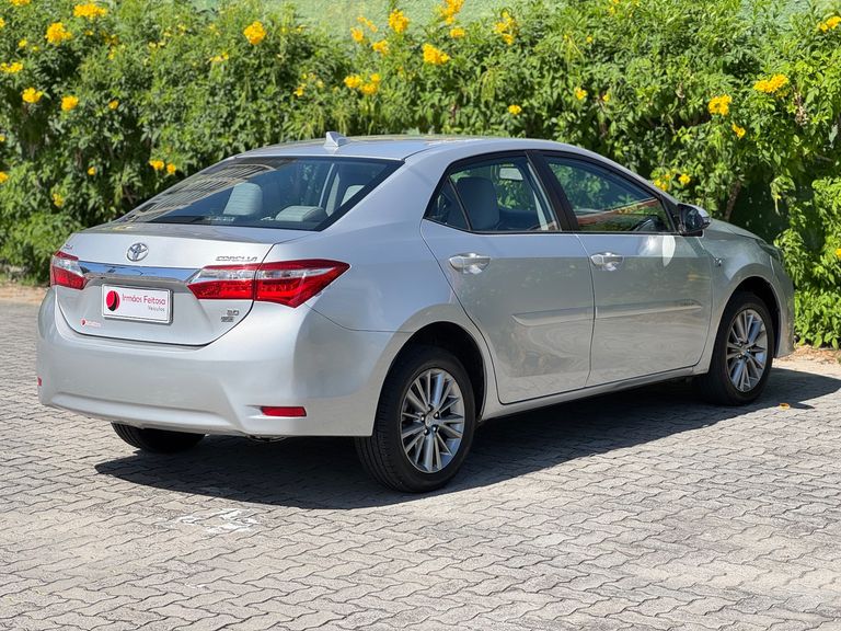 Toyota Corolla XEi 2.0 Flex 16V Aut.