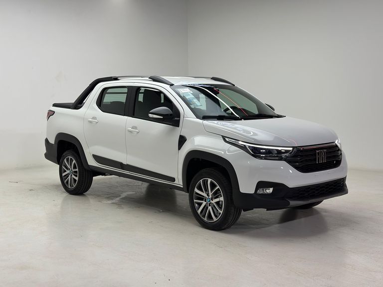 Fiat Strada Volcano 1.3 Flex 8V CD